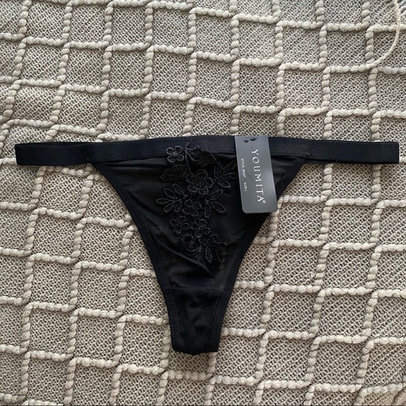 Embroidery Floral Print Thong - Picture 4 of 7
